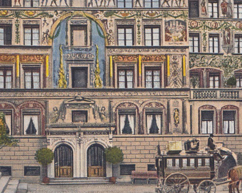 Façade de l’Hôtel des Balances