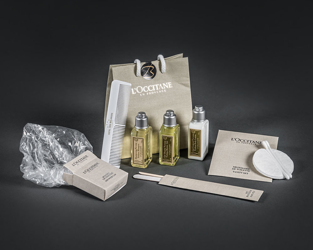 Bath set